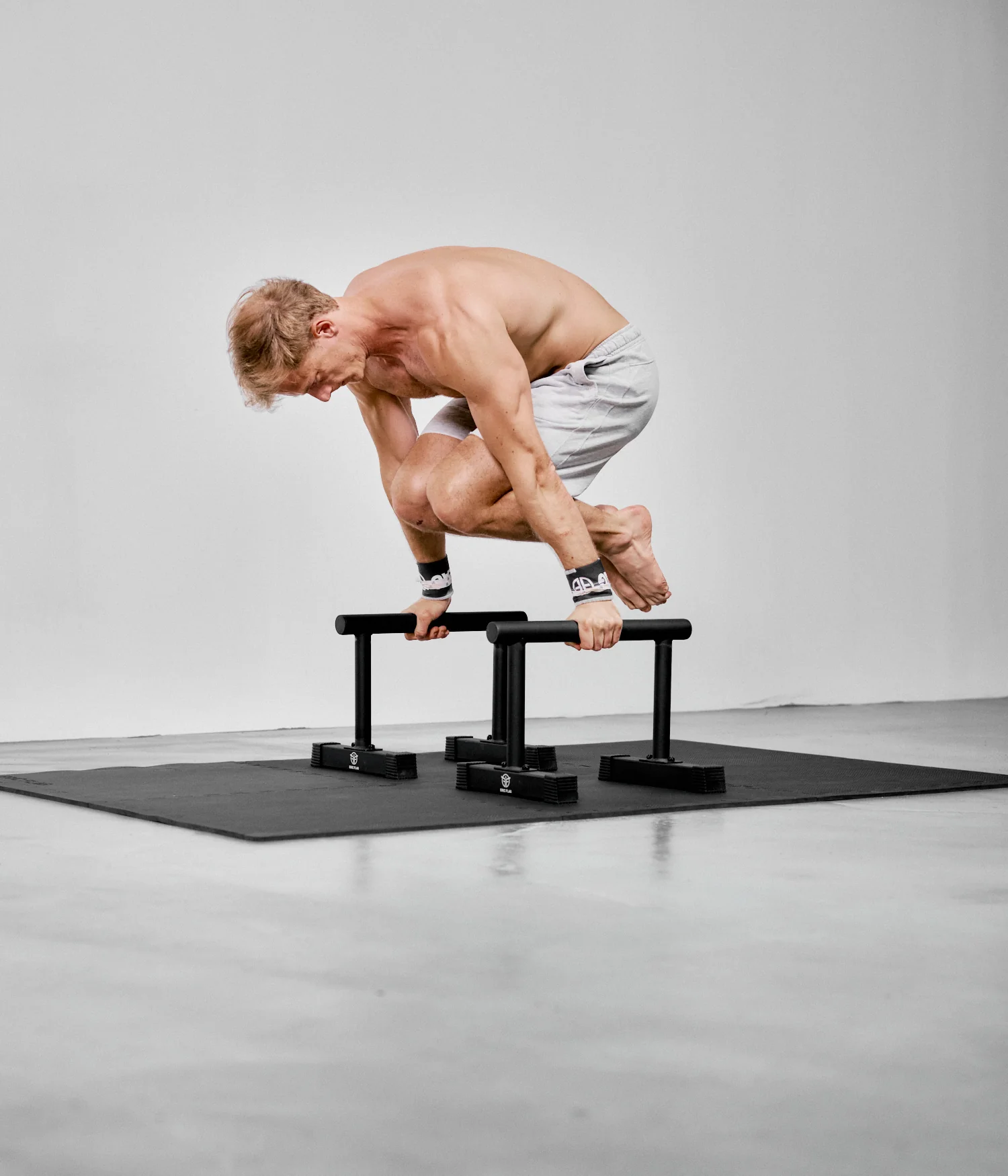 Elevation Bars - Image 14